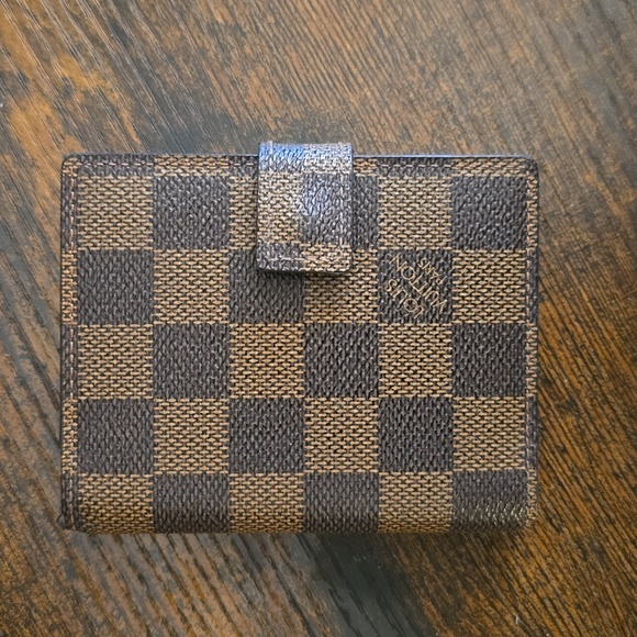 Louis Vuitton Accessories - 🔥SALE🔥Louis Vuitton Damier Ebene Adress Book